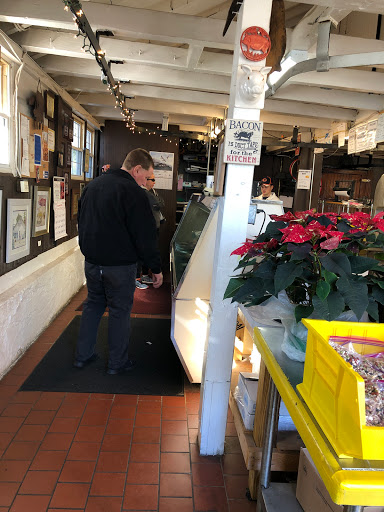 Butcher Shop «Haines Pork Store», reviews and photos, 521 Kings Hwy, Mickleton, NJ 08056, USA