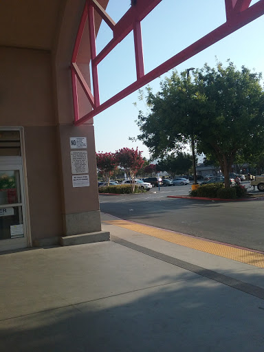 Supermarket «Lucky», reviews and photos, 291 McCray St, Hollister, CA 95023, USA