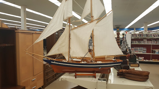 Thrift Store «The Salvation Army Family Store & Donation Center», reviews and photos