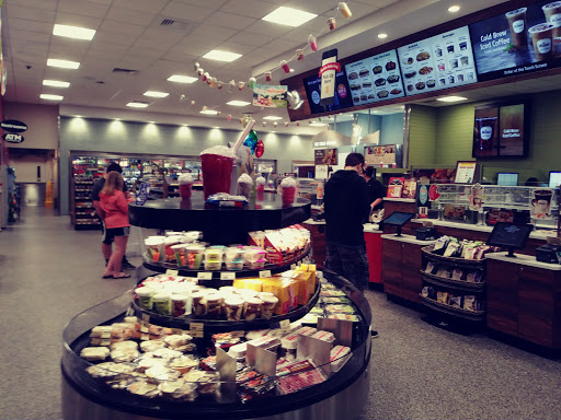 Sandwich Shop «Wawa», reviews and photos, 624 W Main St, Millville, NJ 08332, USA