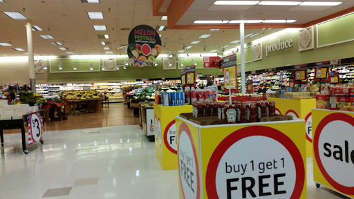 Grocery Store «Winn-Dixie», reviews and photos, 99 Eglin Pkwy NE, Fort Walton Beach, FL 32548, USA