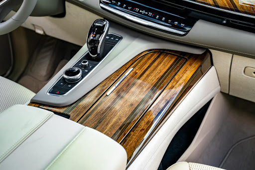 Cadillac Dealer «Motor Werks Cadillac of Barrington», reviews and photos, 206 N Cook St, Barrington, IL 60010, USA