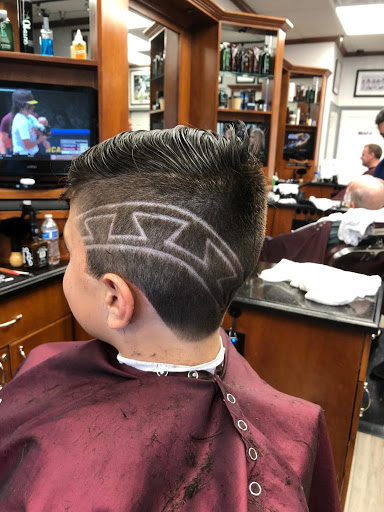 Barber Shop «Classic Barber Shop», reviews and photos, 12609 N Tatum Blvd, Phoenix, AZ 85032, USA