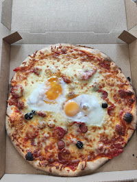 Plats et boissons du Pizzeria Le Kiosque à pizzas à Magny-les-Hameaux - n°1