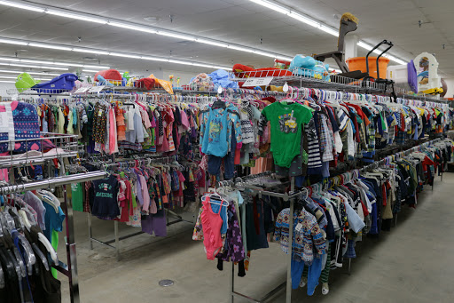 Thrift Store «St. Vincent de Paul Thrift Store and Donation Center», reviews and photos, 1065 Reading Rd, Mason, OH 45040, USA