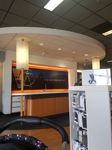 Cell Phone Store «AT&T Authorized Retailer», reviews and photos, 10318 Trinity Pkwy D, Stockton, CA 95219, USA