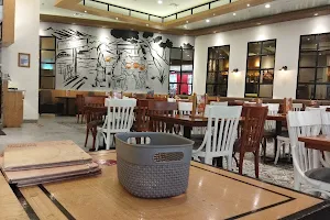 Imperial Kitchen & Dimsum - The Park Sawangan image