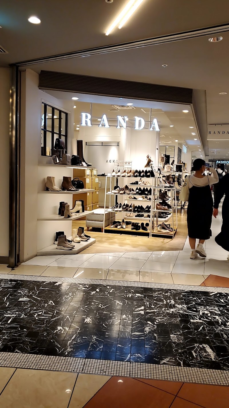 RANDA京阪モール京橋店