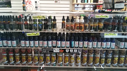 Tobacco Shop «The Smoke Shop of Mt. Morris», reviews and photos, 8005 N Dort Hwy, Mt Morris, MI 48458, USA