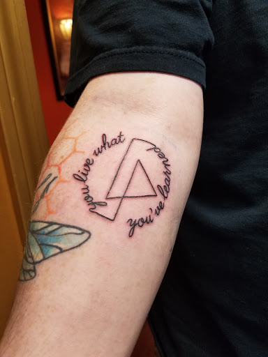 Tattoo Shop «Good Mojo Tattoos», reviews and photos, 5 Washington St, Beverly, MA 01915, USA