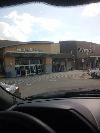 Department Store «Walmart Supercenter», reviews and photos, 1863 5300 Rd, Coffeyville, KS 67337, USA