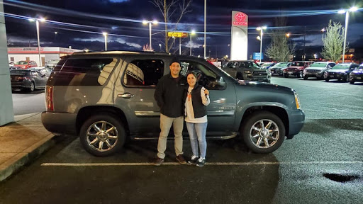 Car Dealer «Grants Pass Toyota», reviews and photos, 375 Redwood Hwy, Grants Pass, OR 97527, USA