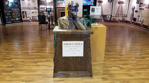 Shopping Mall «Stony Brook Village Center», reviews and photos, 111 Main St, Stony Brook, NY 11790, USA