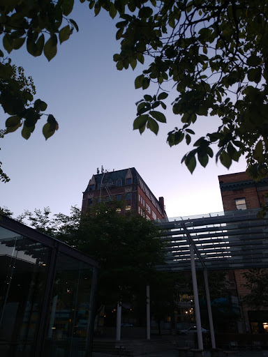 Movie Theater «Regal Cinemas Fox Tower 10», reviews and photos, 846 SW Park Ave, Portland, OR 97205, USA