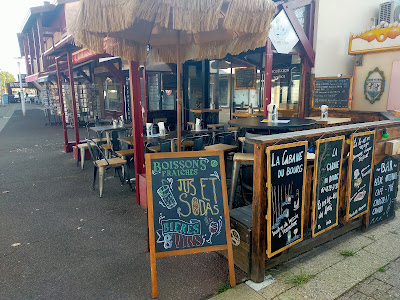 La Cabane Du Bourg - Bar à huîtres à Biscarrosse