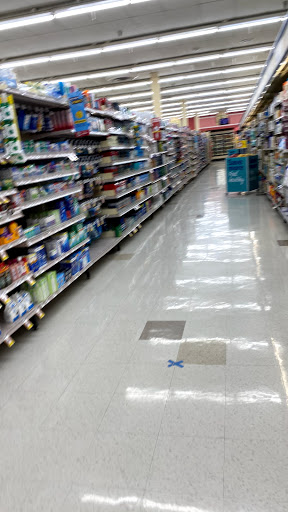 Grocery Store «Winn-Dixie», reviews and photos, 5802 54th Ave N, Kenneth City, FL 33709, USA