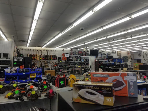 Pawn Shop «Pawn Max», reviews and photos, 1430 E Fowler Ave, Tampa, FL 33612, USA