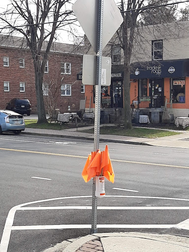 Hardware Store «Ayers Variety & Hardware», reviews and photos, 5853 Washington Blvd, Arlington, VA 22205, USA