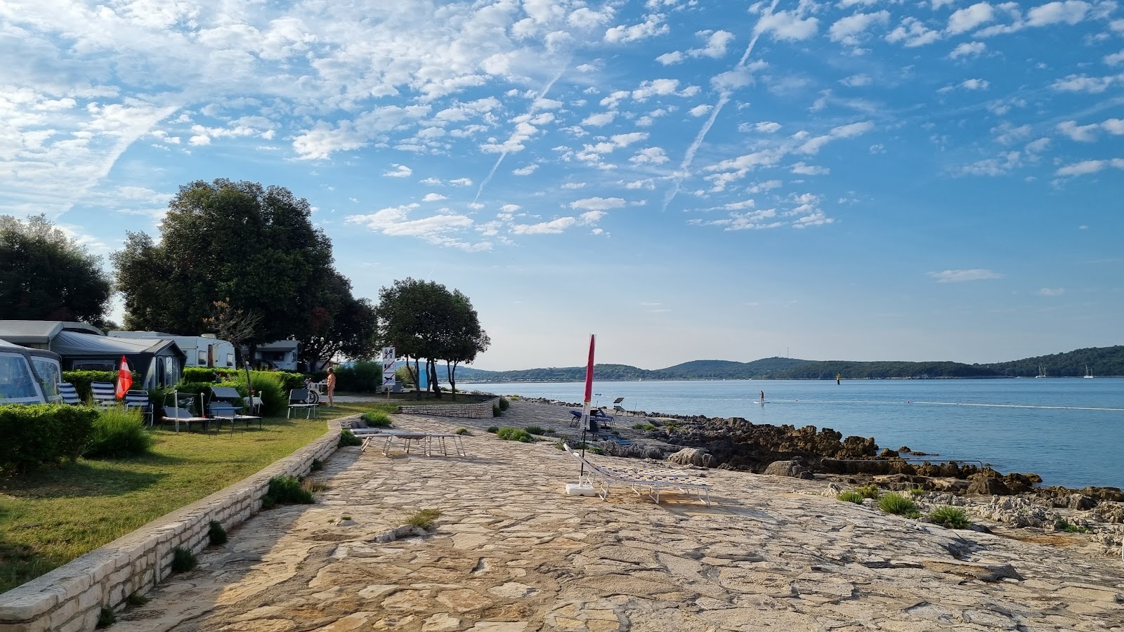 Foto di Fresh Corner Beach con una superficie del terreno roccioso
