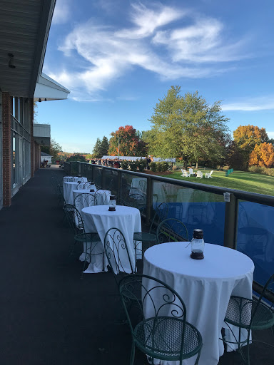 Country Club «Crestview Country Club», reviews and photos, 281 Shoemaker Ln, Agawam, MA 01001, USA