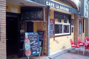 La Oficina Café Bar image