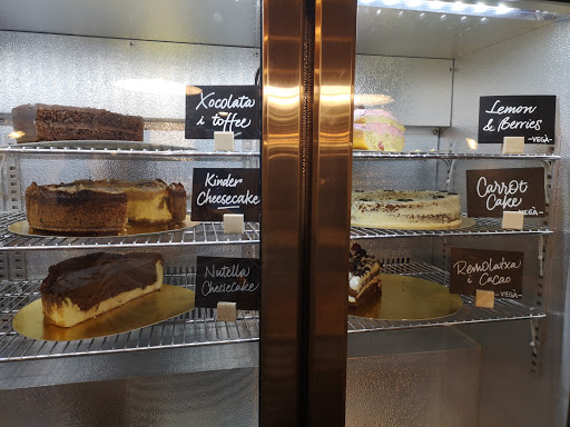 Delightcious Cake Shop Cafè Pastelería, pastissos per encàrrec i esmorzars en Terrassa, Barcelona