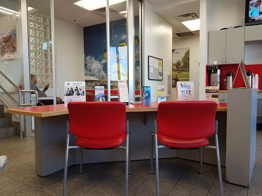 Car Dealer «Gator Chrysler Dodge Jeep», reviews and photos, 840 S Harbor City Blvd, Melbourne, FL 32901, USA