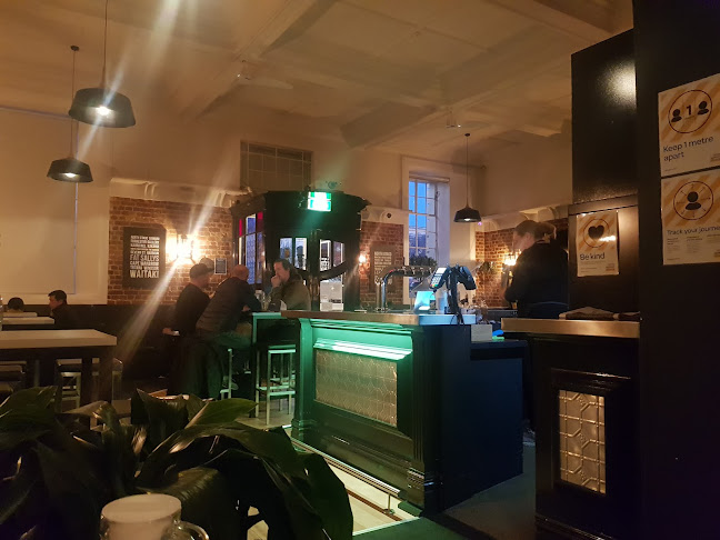 Fat Sally's Pub and Restaurant - Restaurant