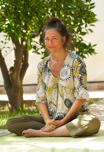 Sandra Fejer de Haralyi - Professeur de Yoga et Méditation à Vence