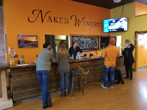 Wine Bar «Naked Winery McMinnville Tasting Room», reviews and photos, 211 NE 3rd St, McMinnville, OR 97128, USA