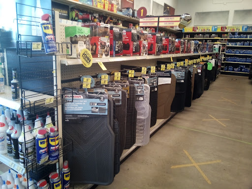 Auto Parts Store «Advance Auto Parts», reviews and photos, 700 E Main St, Palmyra, PA 17078, USA
