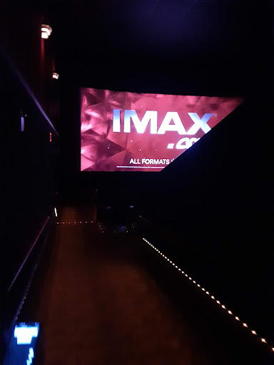 Movie Theater «AMC Showplace Cicero 14», reviews and photos, 4779 W Cermak Rd, Cicero, IL 60804, USA