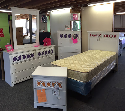 Furniture Store «Longstreet Living», reviews and photos, 1139 S Centerville Rd, Sturgis, MI 49091, USA