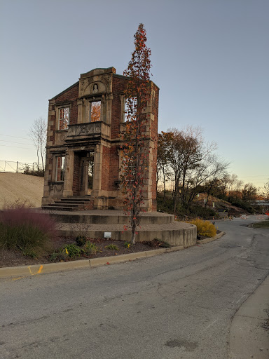 Tourist Attraction «Heigold House Facade», reviews and photos, 332-402 Frankfort Ave, Louisville, KY 40206, USA