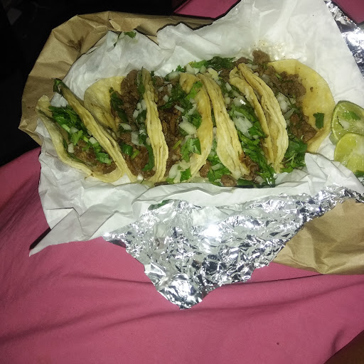 Liquor Store «Imperial Liquors», reviews and photos, 1465 Village Dr, Lexington, KY 40504, USA