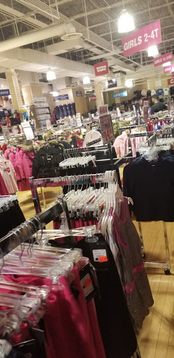 Shopping Mall «North Riverside Park Mall», reviews and photos, 7501 W Cermak Rd, N Riverside, IL 60546, USA