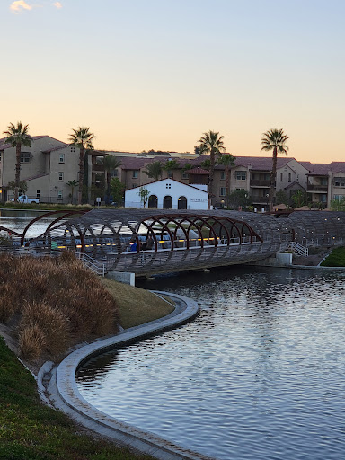 Shopping Mall «Shops At Dos Lagos», reviews and photos, 2780 Cabot Dr #140, Corona, CA 92883, USA