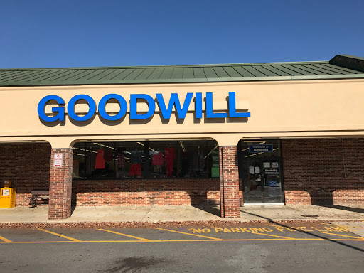 Goodwill, 83 Maddex Square Dr, Shepherdstown, WV 25443, USA, 