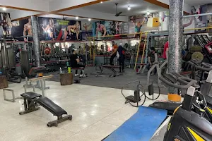 Icon Fitness gym image