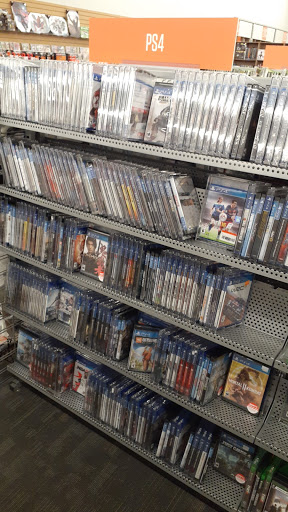 Used Book Store «2nd & Charles», reviews and photos, 12747 Jefferson Ave, Newport News, VA 23602, USA