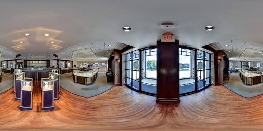 Jeweler «Michaels Jewelers - Orange, CT», reviews and photos, 435 Boston Post Rd, Orange, CT 06477, USA