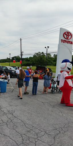 Toyota Dealer «Performance Toyota», reviews and photos, 4681 Penn Ave, Sinking Spring, PA 19608, USA
