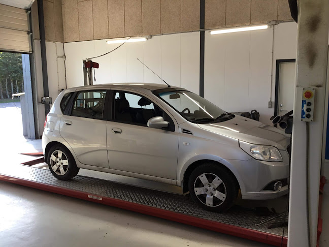 Kommentarer og anmeldelser af Bilsynshallen.dk Odder