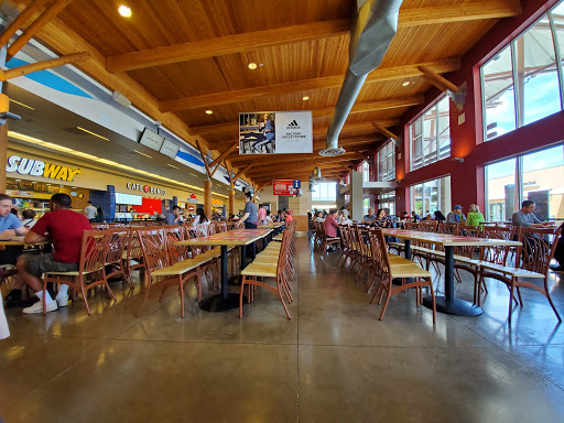 Shopping Mall «Seattle Premium Outlets», reviews and photos, 10600 Quil Ceda Blvd, Tulalip, WA 98271, USA