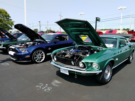 Used Car Dealer «Montrose Ford in Fairlawn», reviews and photos, 3960 Medina Rd, Fairlawn, OH 44333, USA