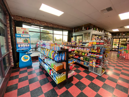 Liquor Store «Natomas Food & Liquor», reviews and photos, 4000 E Commerce Way, Sacramento, CA 95834, USA