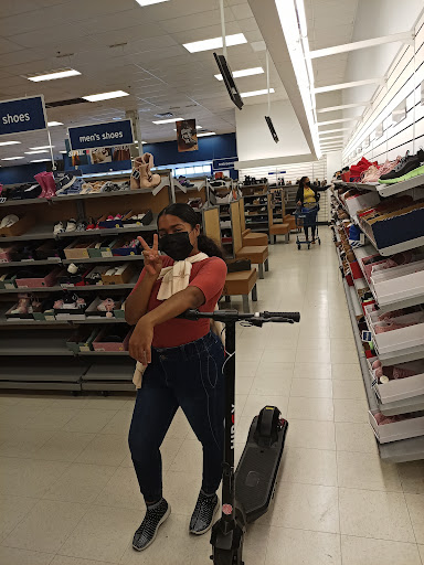 Department Store «Marshalls», reviews and photos, 8 Allstate Rd, Dorchester, MA 02125, USA