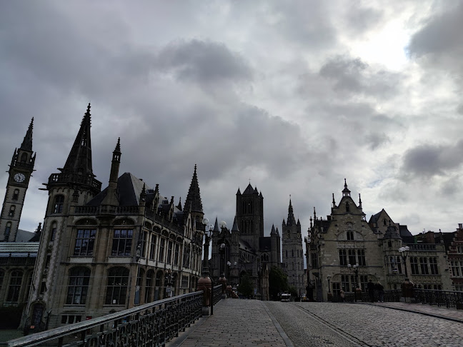 Legends of Gent Free & Private Walking Tours - Gent