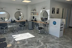 Face to Face salon beauty image