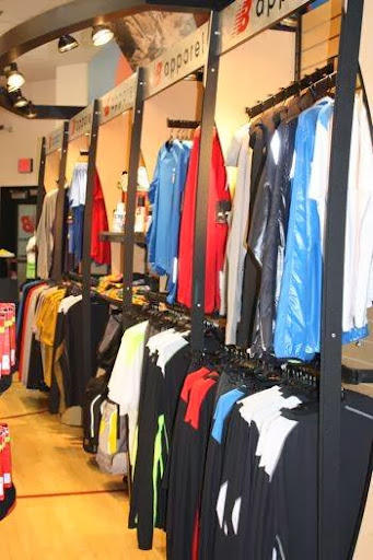 Sporting Goods Store «New Balance», reviews and photos, 3810 Forbes Ave, Oakland, PA 15213, USA